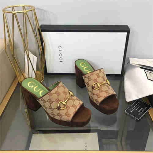 MaikeSneakers Unique Gocci Slipper 5647