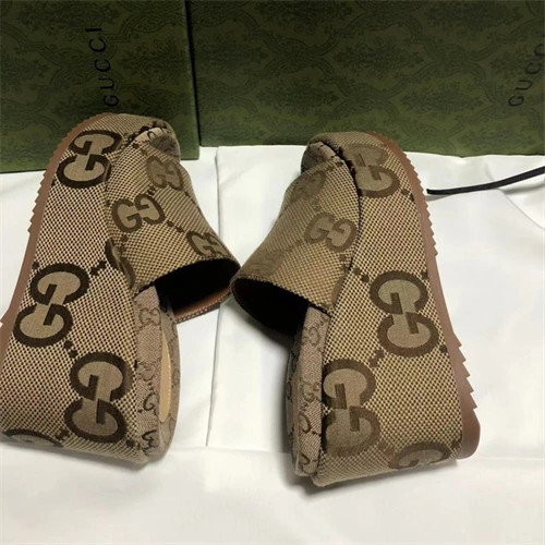 Tony Luxuries Gocci Slipper HighQuality 5633