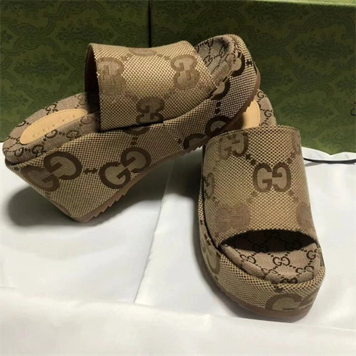 Tony Luxuries Gocci Slipper HighQuality 5633