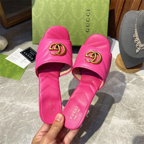 Rep UrbanStyle Gocci Slipper 5616