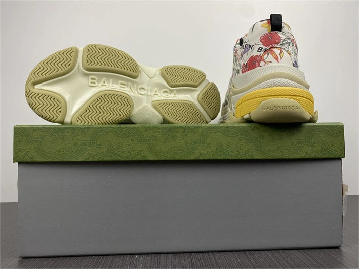 Cheap Gocci x BLCG The Hacker Project Triple S Flora Print 677195 UL110 Functional 4437