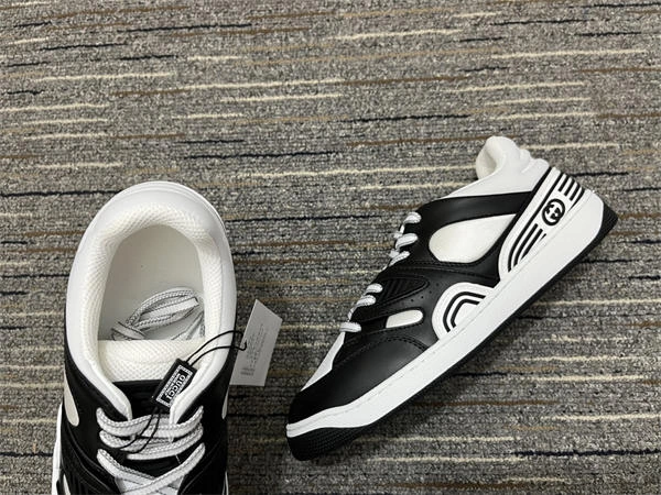 Aaa replica ru Stylish Gucci Ace Sneaker 109