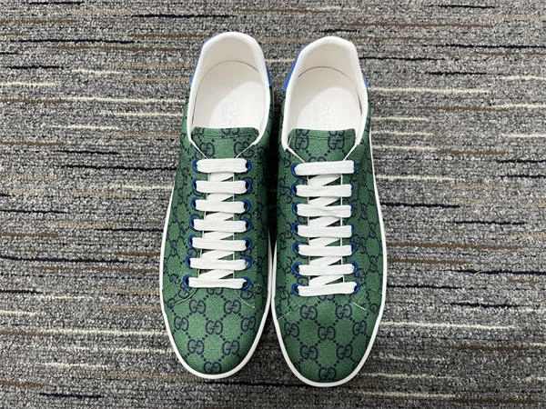 Sporty Gucci Ace Sneaker 112