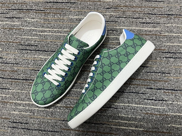 Sporty Gucci Ace Sneaker 112