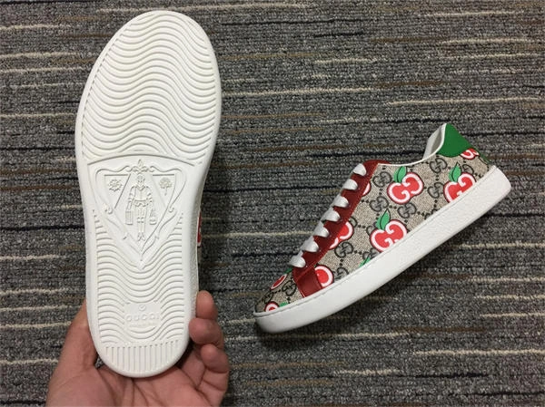HYPE EyeCatching Gucci Ace Sneaker 145