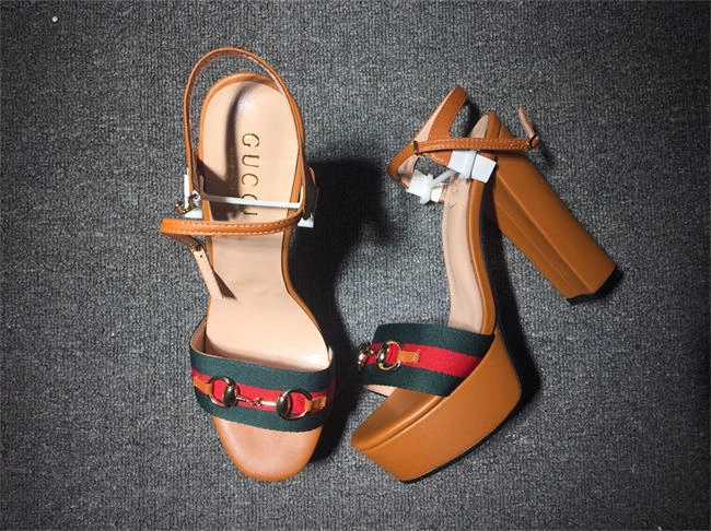 Gucci Boot Women Sleek 529
