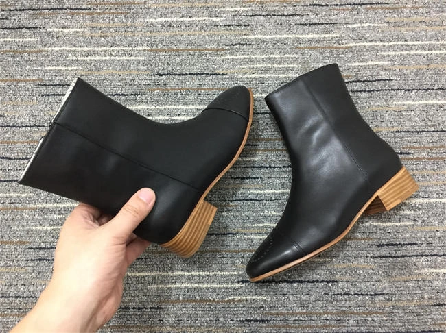 Rep Husky Gucci Boot Women Bold 515