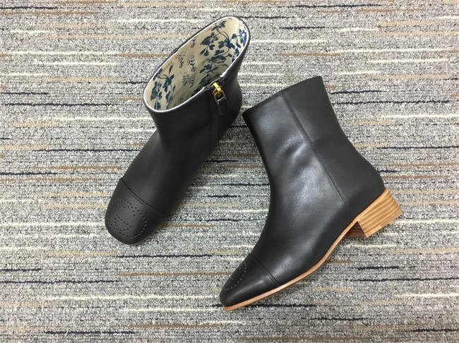 Rep Husky Gucci Boot Women Bold 515