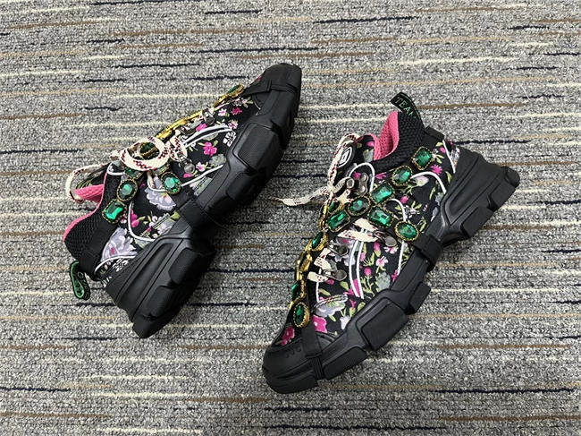 FS CHEAP Thermal Gucci Flashtrek Sneaker 286