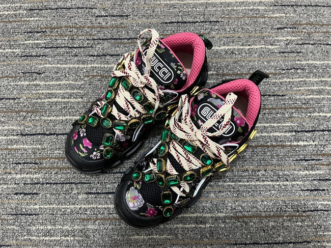 FS CHEAP Thermal Gucci Flashtrek Sneaker 286