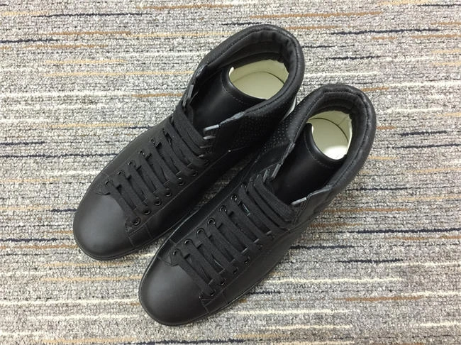 FlexibleFit Gucci High Top Sneaker 211