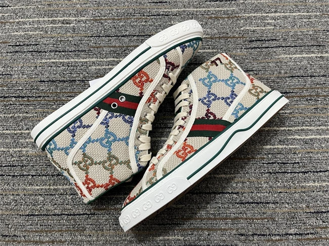 Vibrant Gucci High Top Sneaker 221