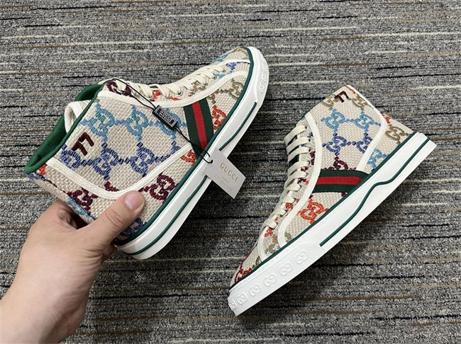 Palace Vibrant Gucci High Top Sneaker 221