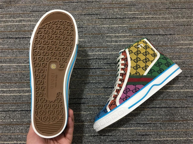 One Kick TimelessDesign Gucci High Top Sneaker 202