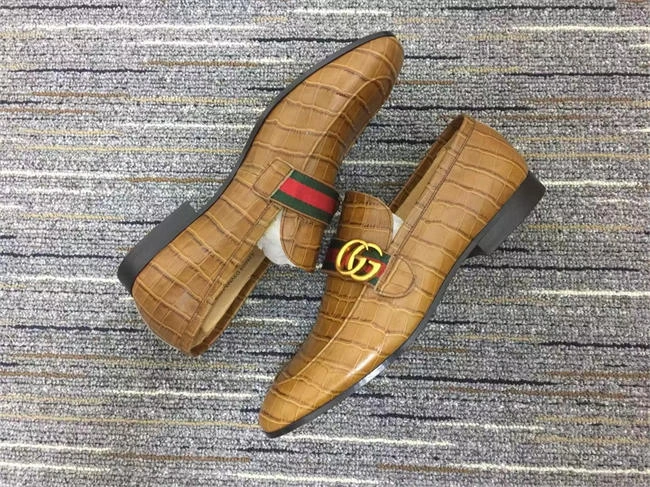 Gucci Loafer Compact 310