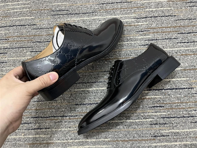 One Kick Breathable Gucci Loafer 345