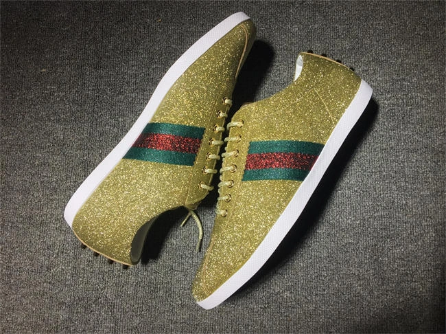 ZipUp Gucci Low Top Sneaker 557