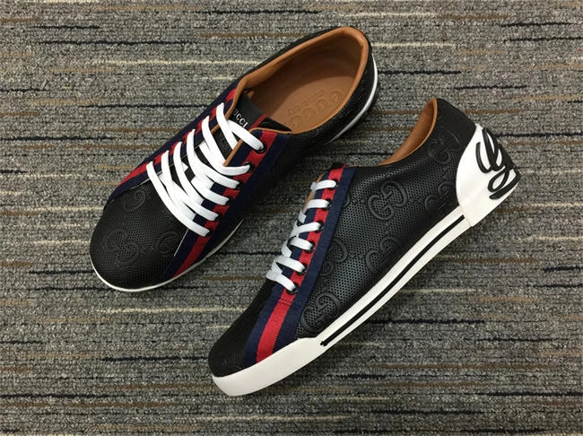 HighPerformance Gucci Low Top Sneaker 558