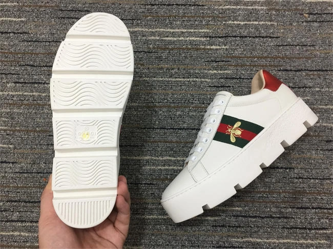 Cheap Husky Gucci Low Top Sneaker FlexibleFit 566