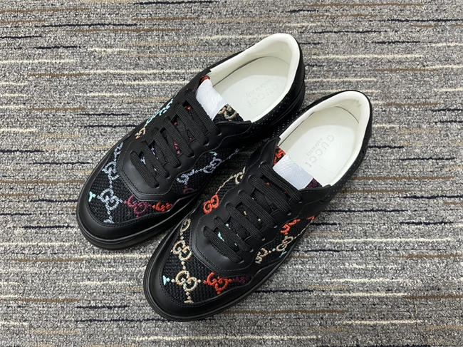 One Kick Gucci Low Top Sneaker Supportive 539