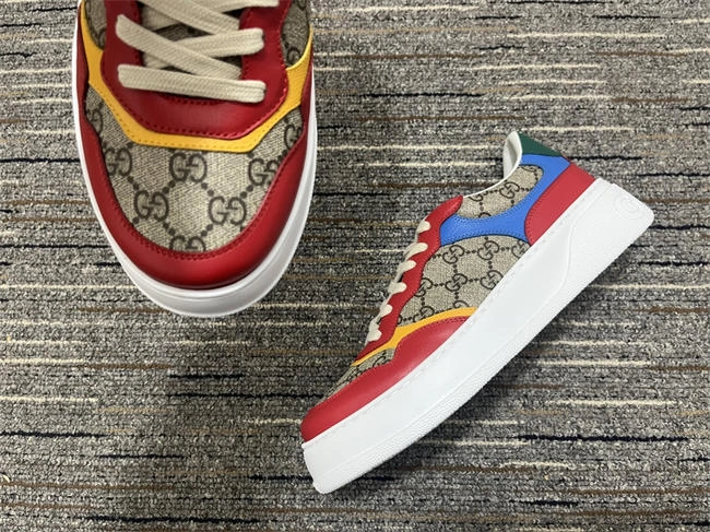 Soft Gucci Low Top Sneaker 541