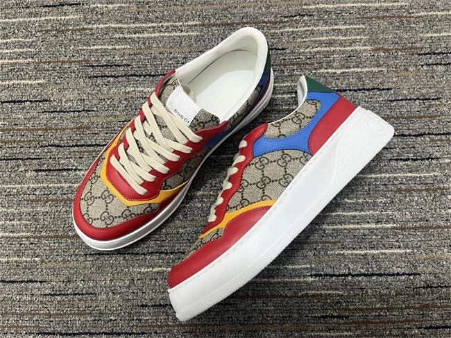 Soft Gucci Low Top Sneaker 541