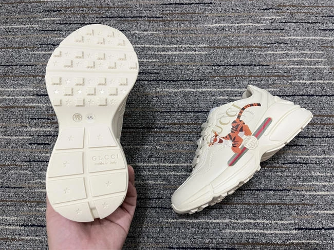AllSeason Gucci Rhyton Sneaker 271