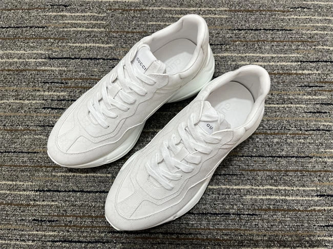 HYPE NewStyle Gucci Rhyton Sneaker 270
