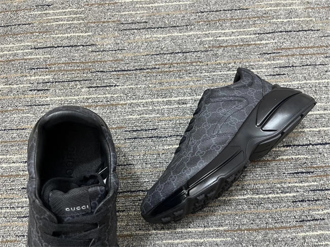 Cheap Husky Gucci Rhyton Sneaker Original 275