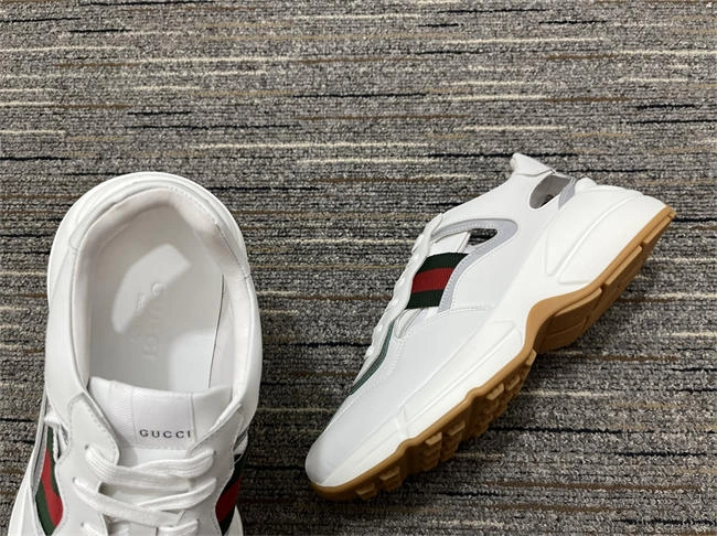 TopPick Gucci Rhyton Sneaker 229