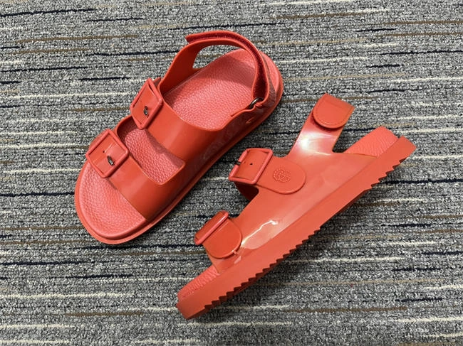 Stretchable Gucci Sandals 360