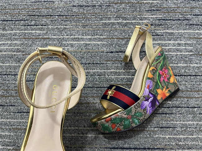 Tailored Gucci Sandals Women 366