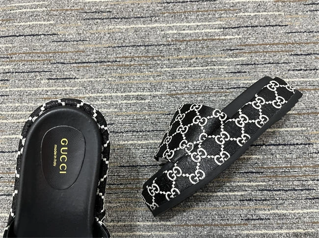 Aaa replica watch Youthful Gucci Side Women 472