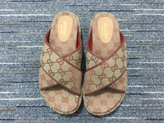 Neat Gucci Side Women 474