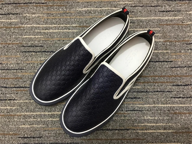 WaterResistant Gucci Signature Slip-on Sneaker 300