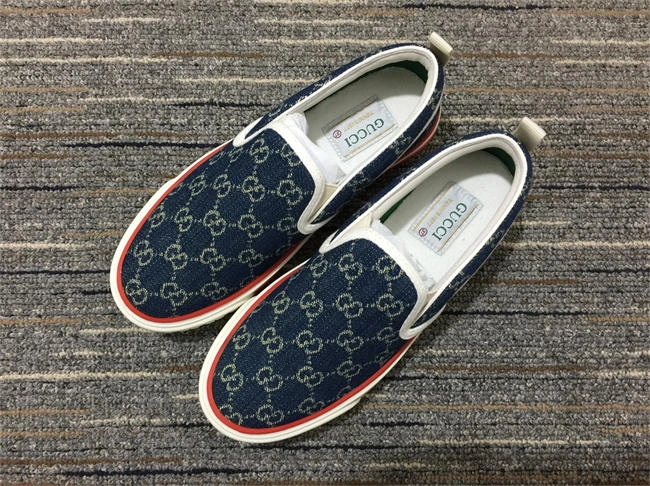 Gucci Signature Slip-on Sneaker WellDesigned 289
