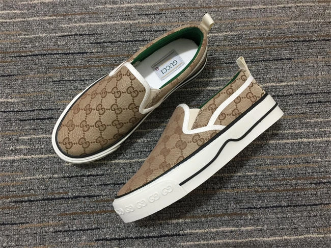 Repladies REP Gucci Signature Slip-on Sneaker WellDesigned 290
