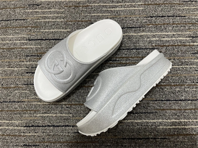 Gucci Slide Tailored 390