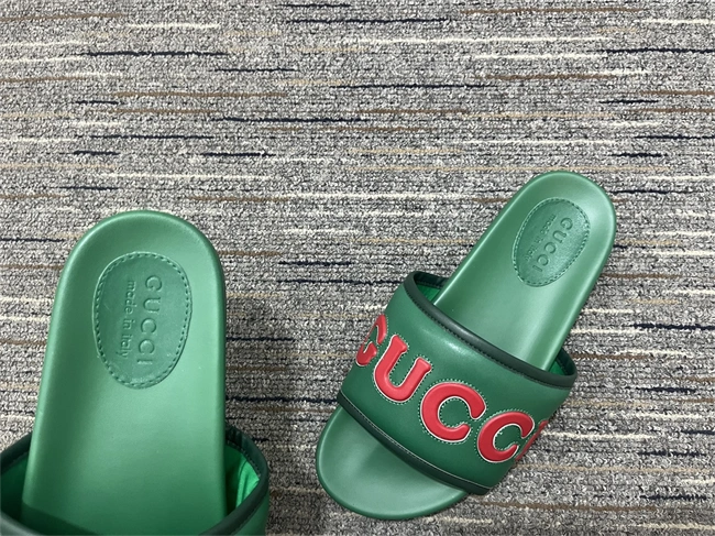 Gucci Slide Premium 391