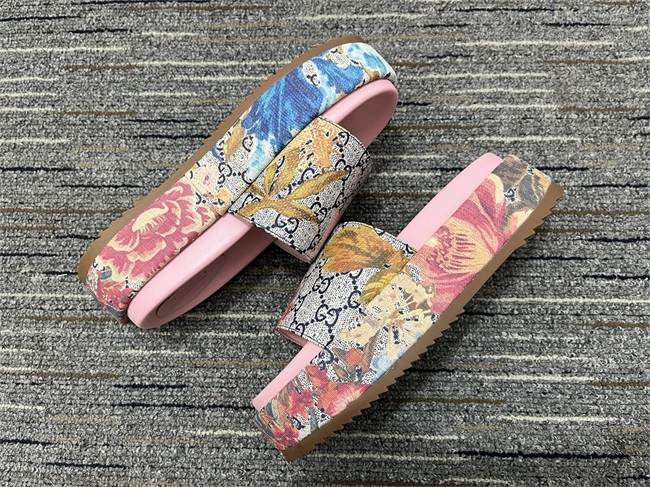 MoistureWicking Gucci Slide 393