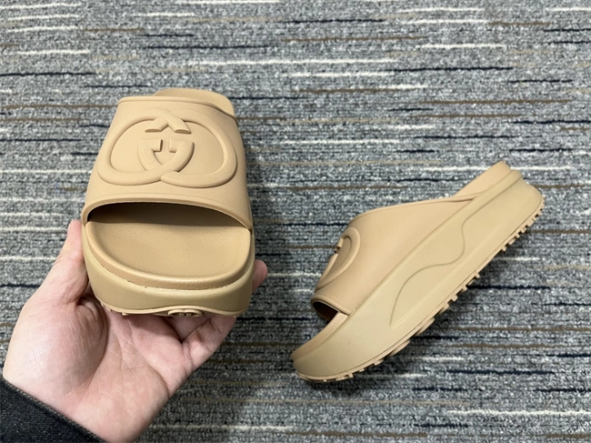 EasyMatch Gucci Slide 398