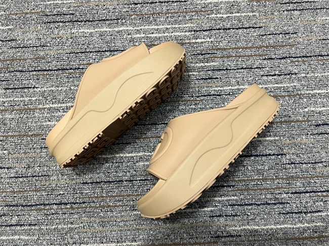 EasyMatch Gucci Slide 398