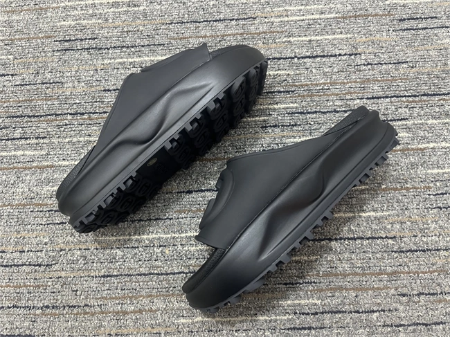 MaikeSneakers Stretchable Gucci Slide 401