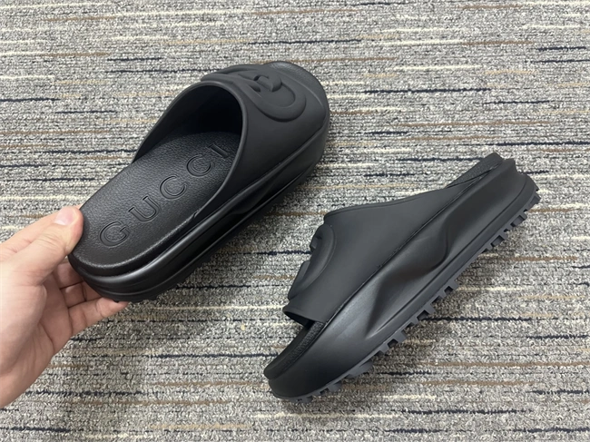MaikeSneakers Stretchable Gucci Slide 401