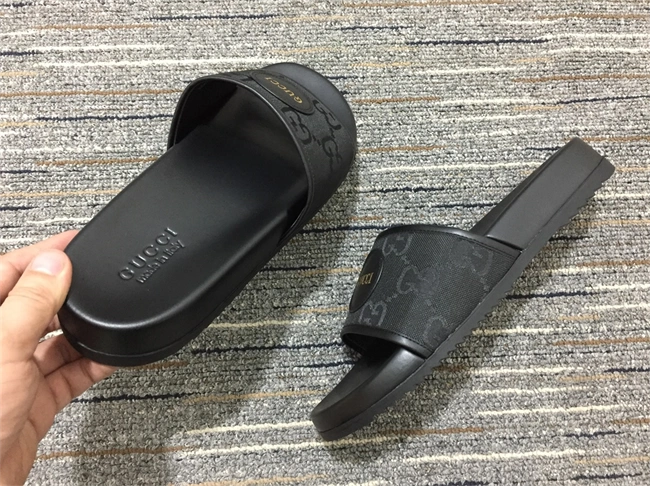 Gucci Slide Lightweight 416