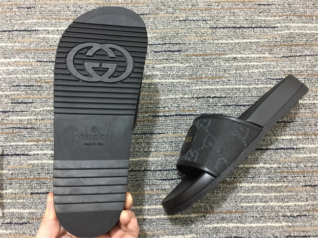 Gucci Slide Lightweight 416