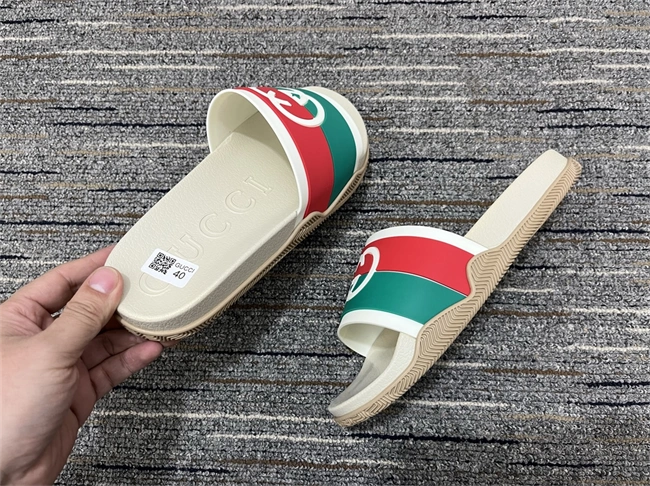 Gucci Slide Supportive 418
