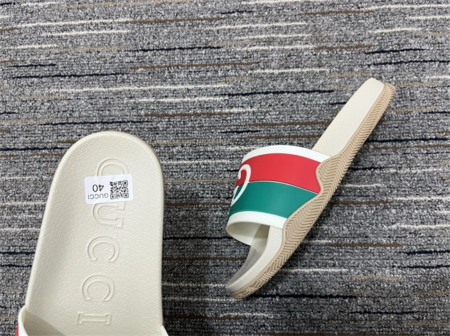 Gucci Slide Supportive 418