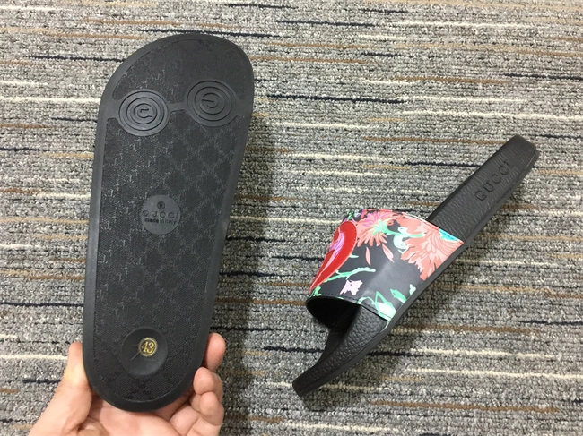 Rep Husky Gucci Slide SoftTouch 435