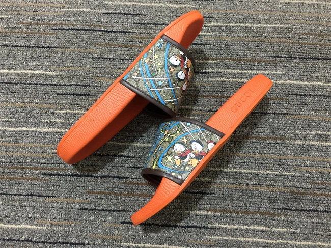 Gucci Slide Original 437